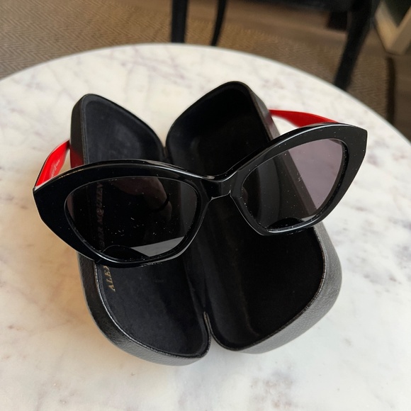Alexander McQueen cat-eye sunglasses in black with red accents, EUC - Picture 14 of 15